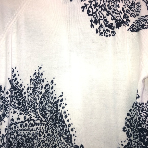 EUC Women’s Cathy Daniels Sweater - Picture 5 of 8